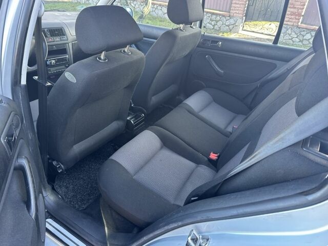 Серый Фольксваген Гольф, объемом двигателя 1.6 л и пробегом 154 тыс. км за 4699 $, фото 14 на Automoto.ua