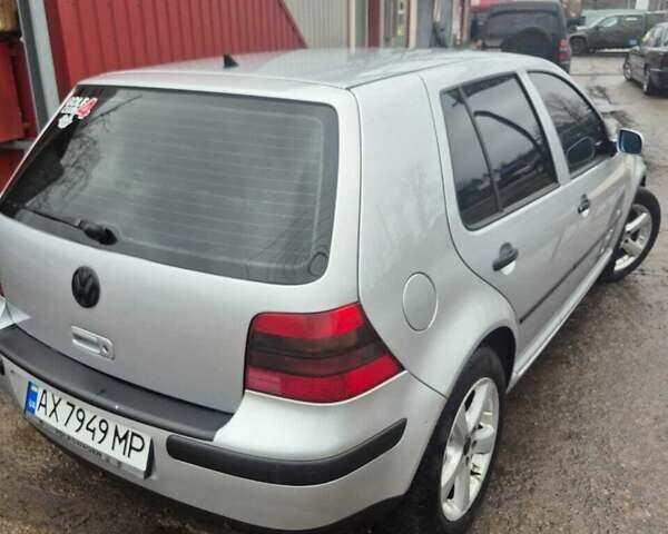 Серый Фольксваген Гольф, объемом двигателя 1.6 л и пробегом 333 тыс. км за 4700 $, фото 6 на Automoto.ua