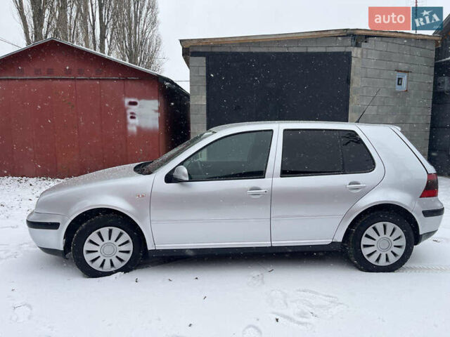 Серый Фольксваген Гольф, объемом двигателя 1.39 л и пробегом 245 тыс. км за 2750 $, фото 8 на Automoto.ua
