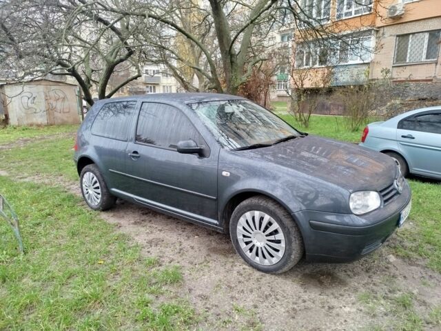 Серый Фольксваген Гольф, объемом двигателя 1.4 л и пробегом 178 тыс. км за 4000 $, фото 2 на Automoto.ua