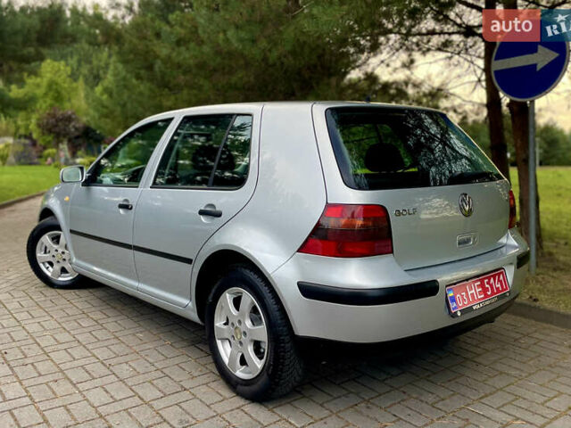 Сірий Фольксваген Гольф, об'ємом двигуна 1.6 л та пробігом 200 тис. км за 4399 $, фото 20 на Automoto.ua