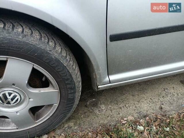 Серый Фольксваген Гольф, объемом двигателя 1.39 л и пробегом 235 тыс. км за 4000 $, фото 8 на Automoto.ua
