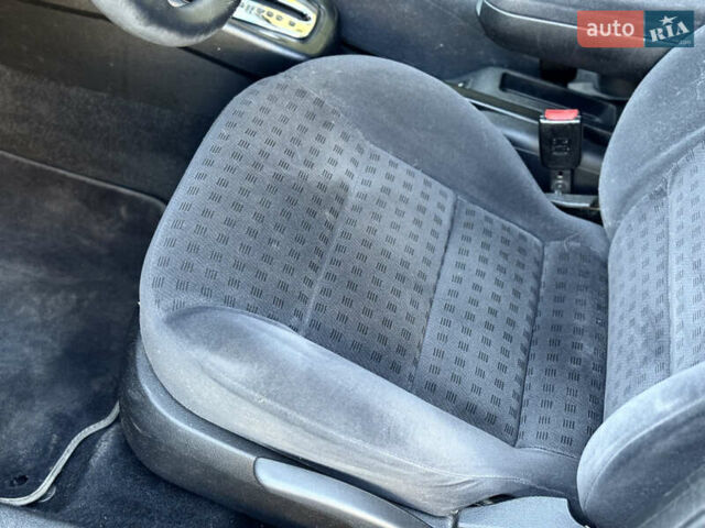 Сірий Фольксваген Гольф, об'ємом двигуна 1.6 л та пробігом 168 тис. км за 5500 $, фото 34 на Automoto.ua