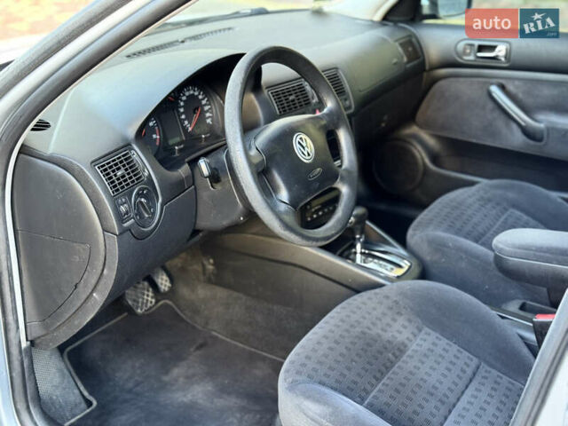 Сірий Фольксваген Гольф, об'ємом двигуна 1.6 л та пробігом 168 тис. км за 5500 $, фото 27 на Automoto.ua