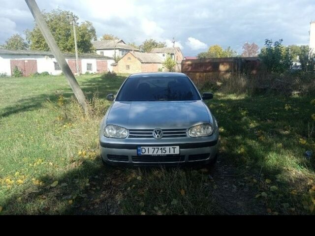 Серый Фольксваген Гольф, объемом двигателя 1.6 л и пробегом 250 тыс. км за 4100 $, фото 3 на Automoto.ua