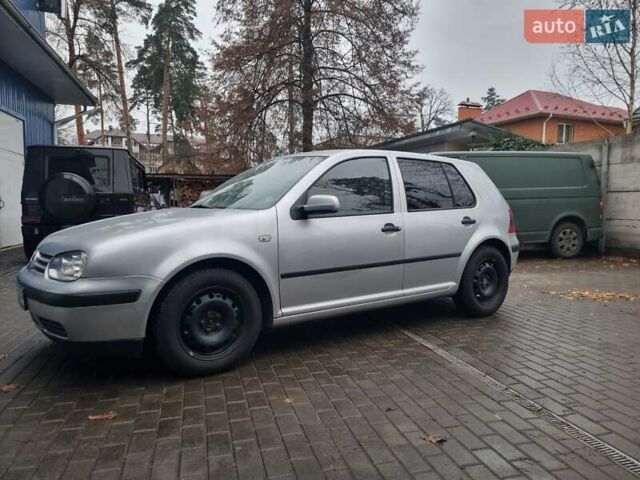 Сірий Фольксваген Гольф, об'ємом двигуна 1.39 л та пробігом 217 тис. км за 3900 $, фото 5 на Automoto.ua