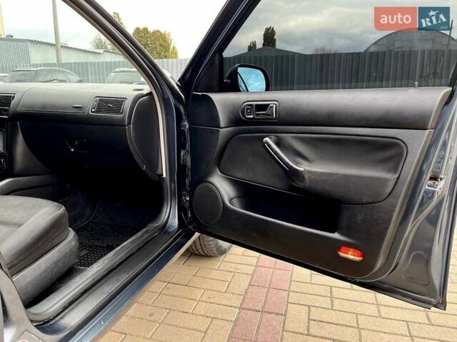 Фольксваген Гольф 2001 в Хмельницком на Automoto.ua Серый Фольксваген Гольф, объемом двигателя 1.6 л и пробегом 249 тыс. км за 4500 $, фото 17 на Automoto.ua