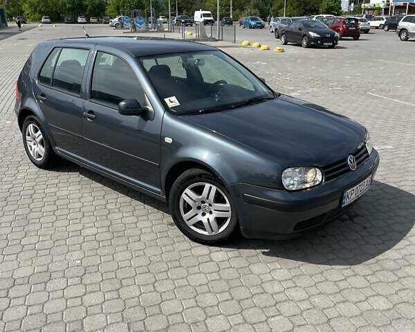 Серый Фольксваген Гольф, объемом двигателя 1.6 л и пробегом 190 тыс. км за 5000 $, фото 4 на Automoto.ua