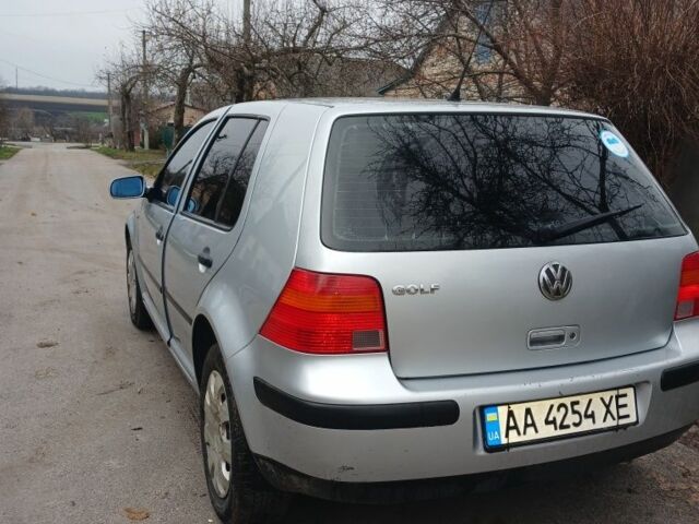 Сірий Фольксваген Гольф, об'ємом двигуна 1.4 л та пробігом 389 тис. км за 3300 $, фото 3 на Automoto.ua