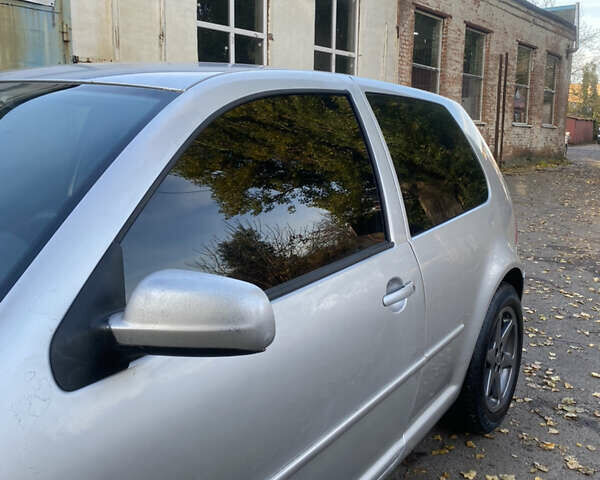 Серый Фольксваген Гольф, объемом двигателя 1.9 л и пробегом 320 тыс. км за 3750 $, фото 10 на Automoto.ua