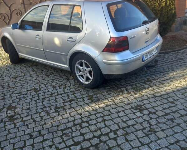 Фольксваген Гольф 2001 у Вінниці на Automoto.ua Сірий Фольксваген Гольф, об'ємом двигуна 1.6 л та пробігом 211 тис. км за 4300 $, фото 6 на Automoto.ua