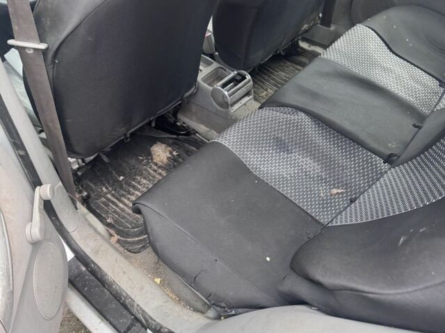 Сірий Фольксваген Гольф, об'ємом двигуна 1.4 л та пробігом 240 тис. км за 1500 $, фото 4 на Automoto.ua