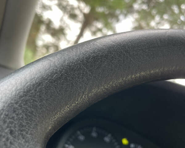 Сірий Фольксваген Гольф, об'ємом двигуна 1.6 л та пробігом 200 тис. км за 4399 $, фото 65 на Automoto.ua