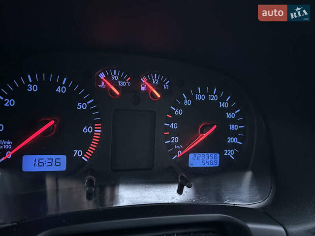 Серый Фольксваген Гольф, объемом двигателя 1.39 л и пробегом 223 тыс. км за 4250 $, фото 26 на Automoto.ua