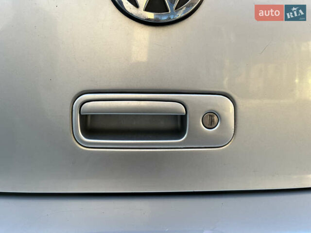 Серый Фольксваген Гольф, объемом двигателя 1.6 л и пробегом 260 тыс. км за 4400 $, фото 16 на Automoto.ua