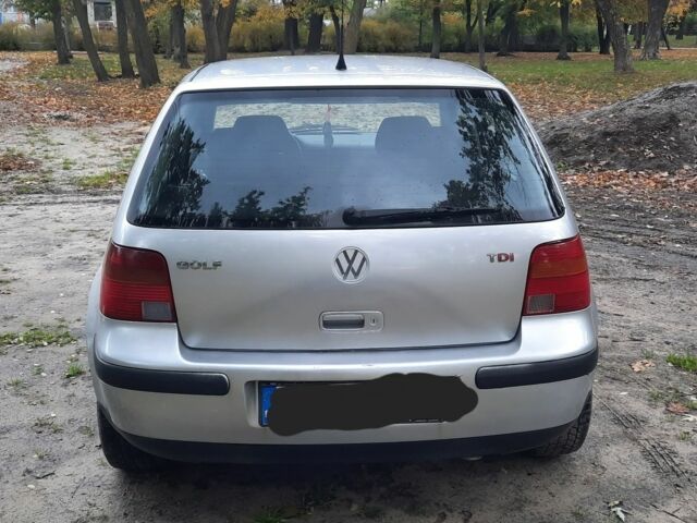 Сірий Фольксваген Гольф, об'ємом двигуна 1.9 л та пробігом 307 тис. км за 2000 $, фото 4 на Automoto.ua