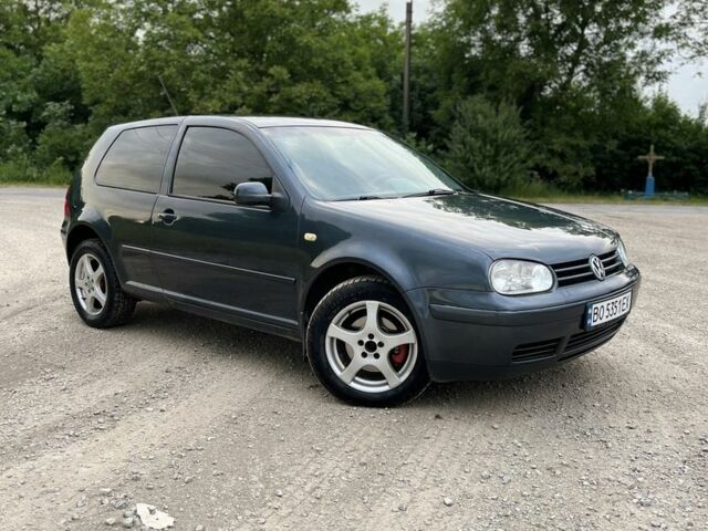 Серый Фольксваген Гольф, объемом двигателя 1.9 л и пробегом 325 тыс. км за 3800 $, фото 2 на Automoto.ua