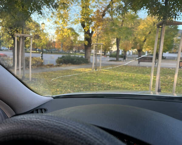 Серый Фольксваген Гольф, объемом двигателя 1.6 л и пробегом 260 тыс. км за 4400 $, фото 29 на Automoto.ua