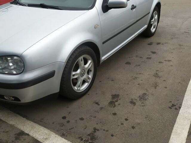 Сірий Фольксваген Гольф, об'ємом двигуна 1.4 л та пробігом 260 тис. км за 3650 $, фото 1 на Automoto.ua