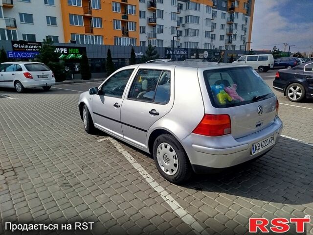 Фольксваген Гольф 2001 у Вінниці на Automoto.ua Сірий Фольксваген Гольф, об'ємом двигуна 1.6 л та пробігом 147 тис. км за 4800 $, фото 5 на Automoto.ua