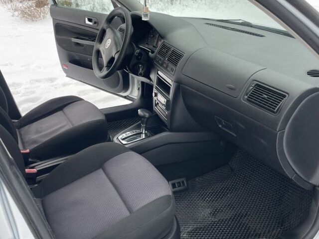 Серый Фольксваген Гольф, объемом двигателя 1.6 л и пробегом 250 тыс. км за 4250 $, фото 19 на Automoto.ua