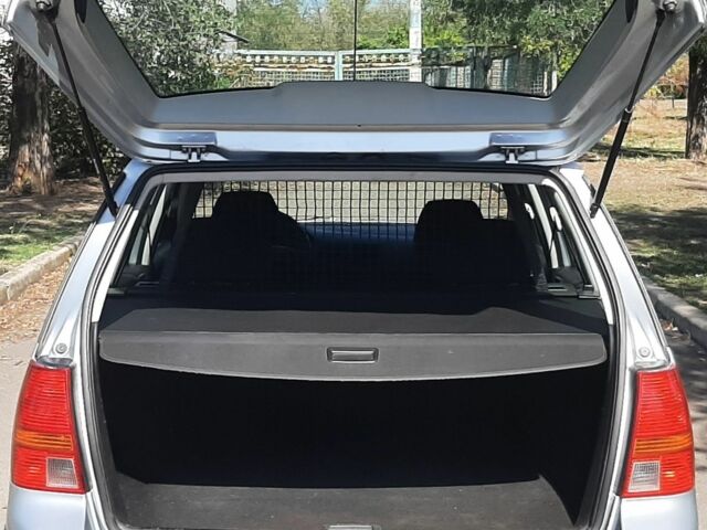 Сірий Фольксваген Гольф, об'ємом двигуна 1.6 л та пробігом 243 тис. км за 5300 $, фото 5 на Automoto.ua