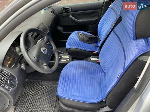 Сірий Фольксваген Гольф, об'ємом двигуна 1.6 л та пробігом 133 тис. км за 6500 $, фото 5 на Automoto.ua