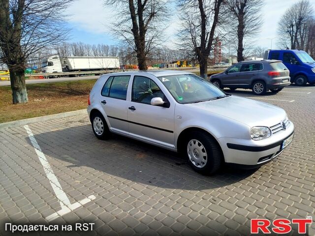 Фольксваген Гольф 2001 у Вінниці на Automoto.ua Сірий Фольксваген Гольф, об'ємом двигуна 1.6 л та пробігом 147 тис. км за 4800 $, фото 2 на Automoto.ua