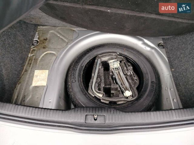 Серый Фольксваген Гольф, объемом двигателя 1.39 л и пробегом 225 тыс. км за 3599 $, фото 19 на Automoto.ua