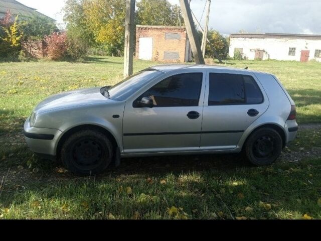 Серый Фольксваген Гольф, объемом двигателя 1.6 л и пробегом 250 тыс. км за 4100 $, фото 10 на Automoto.ua