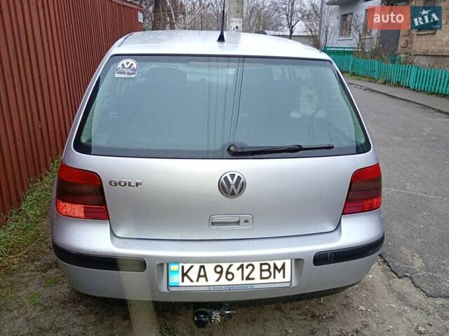 Серый Фольксваген Гольф, объемом двигателя 1.39 л и пробегом 299 тыс. км за 4500 $, фото 6 на Automoto.ua