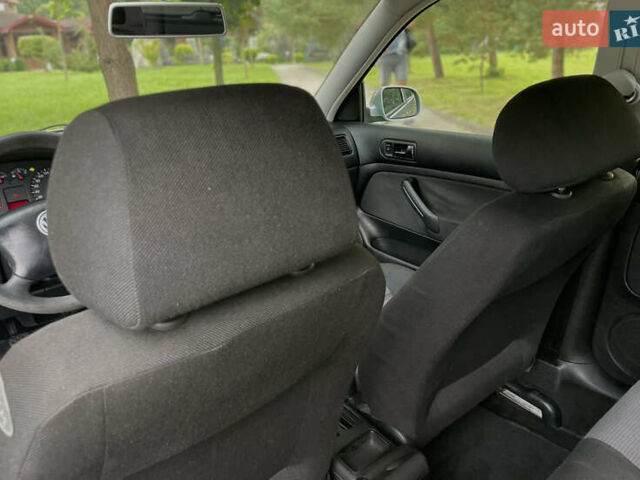 Сірий Фольксваген Гольф, об'ємом двигуна 1.6 л та пробігом 200 тис. км за 4399 $, фото 76 на Automoto.ua