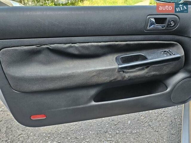 Сірий Фольксваген Гольф, об'ємом двигуна 1.39 л та пробігом 251 тис. км за 3500 $, фото 28 на Automoto.ua