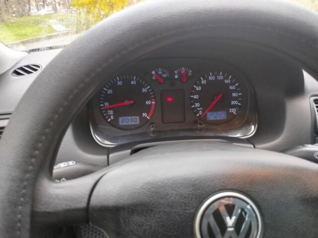 Серый Фольксваген Гольф, объемом двигателя 1.4 л и пробегом 178 тыс. км за 4000 $, фото 7 на Automoto.ua