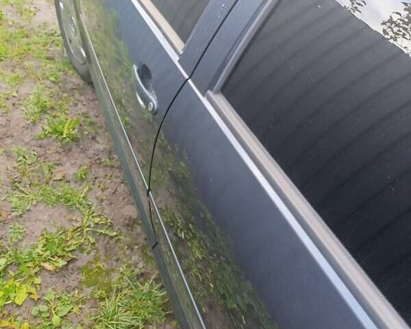 Серый Фольксваген Гольф, объемом двигателя 1.6 л и пробегом 252 тыс. км за 3850 $, фото 1 на Automoto.ua