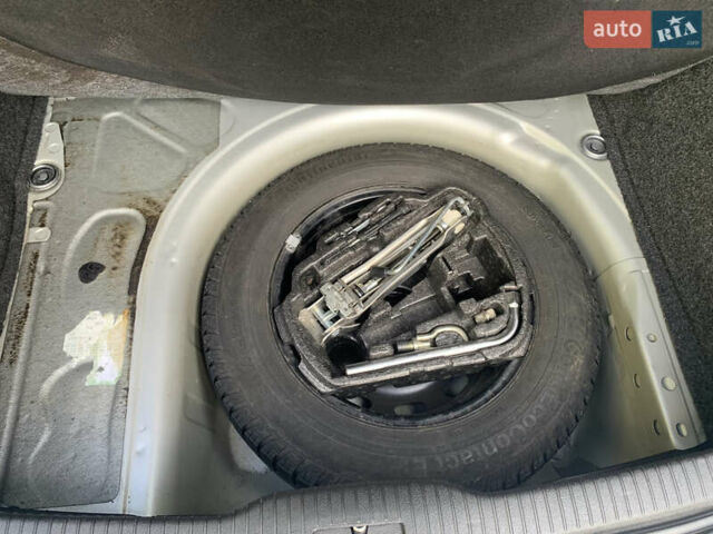 Серый Фольксваген Гольф, объемом двигателя 1.39 л и пробегом 170 тыс. км за 4500 $, фото 17 на Automoto.ua