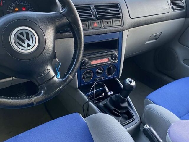 Серый Фольксваген Гольф, объемом двигателя 0 л и пробегом 219 тыс. км за 4900 $, фото 9 на Automoto.ua