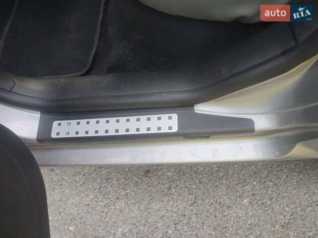Серый Фольксваген Гольф, объемом двигателя 1.6 л и пробегом 203 тыс. км за 5000 $, фото 30 на Automoto.ua