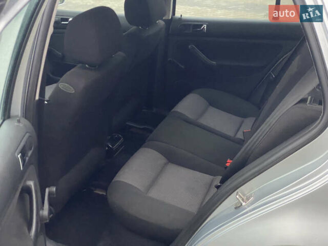 Сірий Фольксваген Гольф, об'ємом двигуна 1.6 л та пробігом 310 тис. км за 3550 $, фото 7 на Automoto.ua