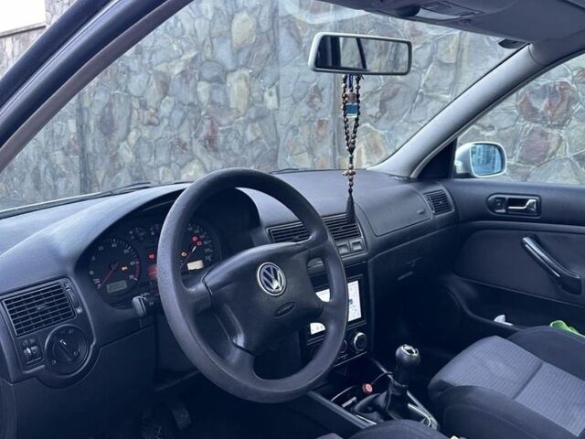 Сірий Фольксваген Гольф, об'ємом двигуна 1.4 л та пробігом 300 тис. км за 3550 $, фото 12 на Automoto.ua