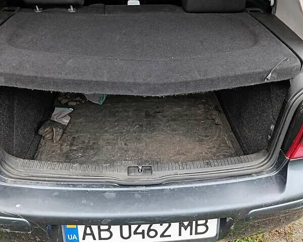 Серый Фольксваген Гольф, объемом двигателя 1.6 л и пробегом 252 тыс. км за 3850 $, фото 11 на Automoto.ua