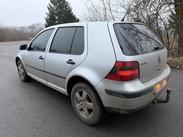 Серый Фольксваген Гольф, объемом двигателя 1.4 л и пробегом 217 тыс. км за 3500 $, фото 6 на Automoto.ua