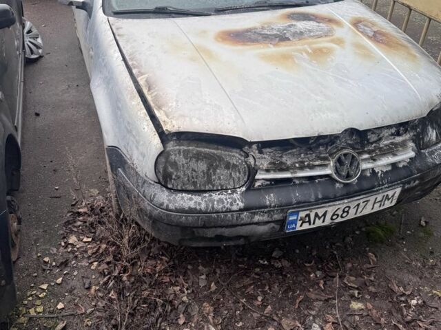 Сірий Фольксваген Гольф, об'ємом двигуна 1.4 л та пробігом 240 тис. км за 1500 $, фото 3 на Automoto.ua