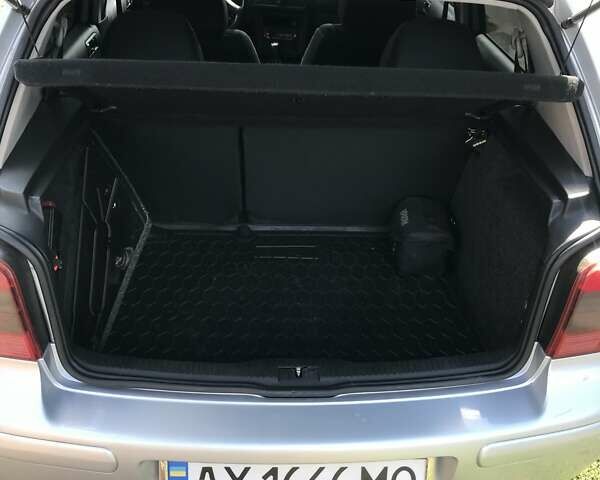 Сірий Фольксваген Гольф, об'ємом двигуна 1.6 л та пробігом 173 тис. км за 5600 $, фото 4 на Automoto.ua