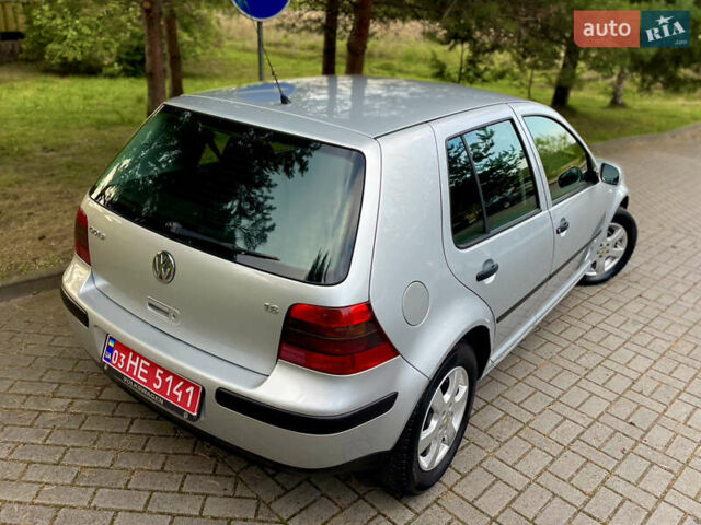 Сірий Фольксваген Гольф, об'ємом двигуна 1.6 л та пробігом 200 тис. км за 4399 $, фото 20 на Automoto.ua