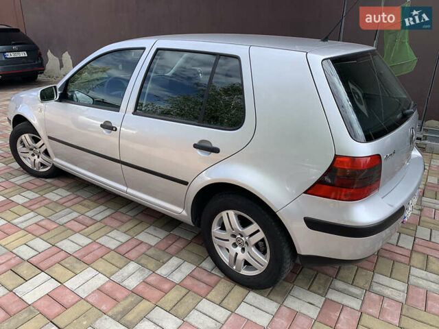 Серый Фольксваген Гольф, объемом двигателя 1.39 л и пробегом 170 тыс. км за 4500 $, фото 8 на Automoto.ua