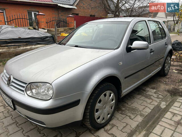 Сірий Фольксваген Гольф, об'ємом двигуна 1.39 л та пробігом 239 тис. км за 3800 $, фото 8 на Automoto.ua