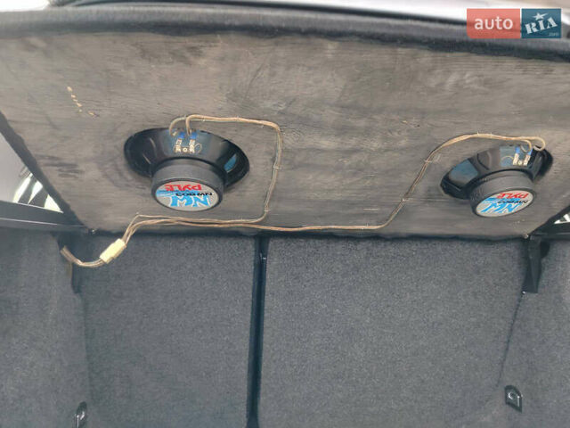 Серый Фольксваген Гольф, объемом двигателя 1.39 л и пробегом 225 тыс. км за 3999 $, фото 27 на Automoto.ua