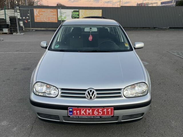 Сірий Фольксваген Гольф, об'ємом двигуна 1.6 л та пробігом 154 тис. км за 4900 $, фото 1 на Automoto.ua