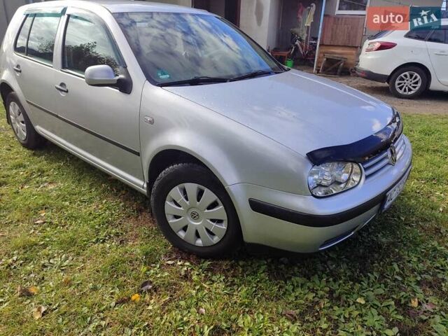 Серый Фольксваген Гольф, объемом двигателя 1.39 л и пробегом 218 тыс. км за 4300 $, фото 5 на Automoto.ua